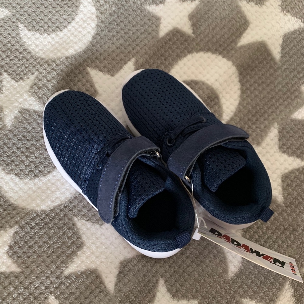 Boy shoes